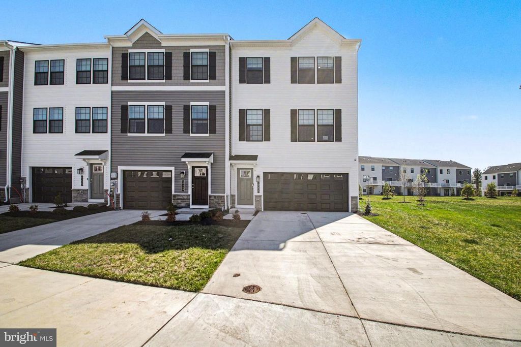 548 SWIFT HERON AVE, La Plata, MD 20646