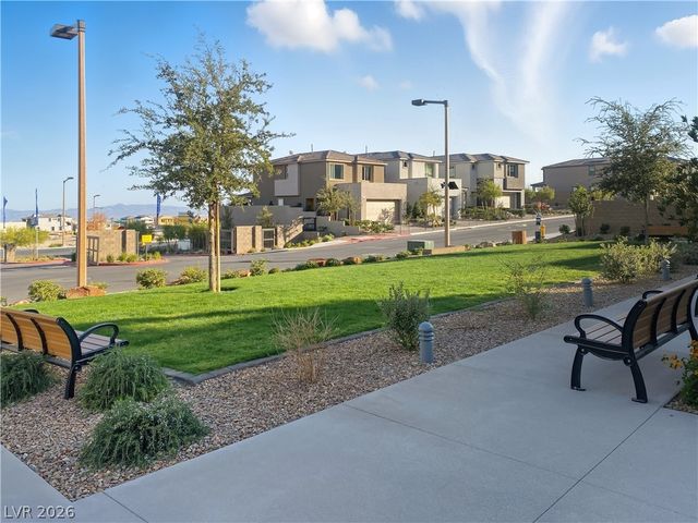 1606 Rock Kestrel Street, Las Vegas, NV 89138