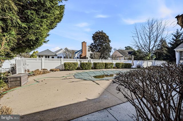 13 SHEFFIELD RD, Rehoboth Beach, DE 19971