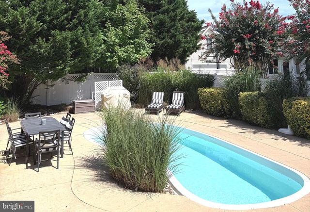 13 SHEFFIELD RD, Rehoboth Beach, DE 19971