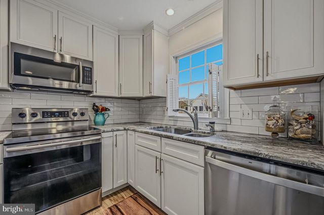 13 SHEFFIELD RD, Rehoboth Beach, DE 19971