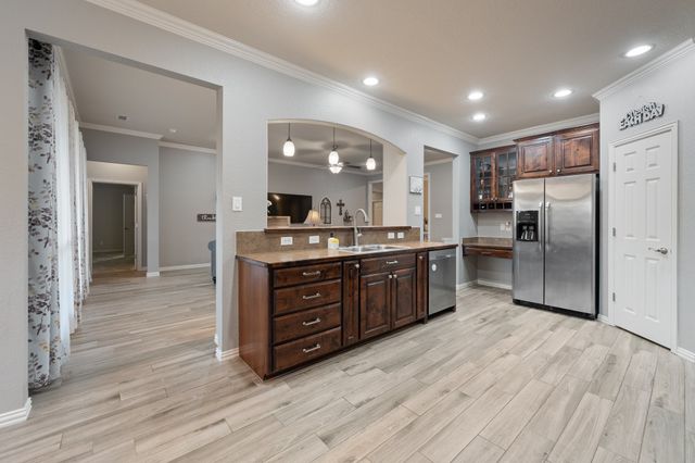 312 Nutmeg, Burleson, TX 76028