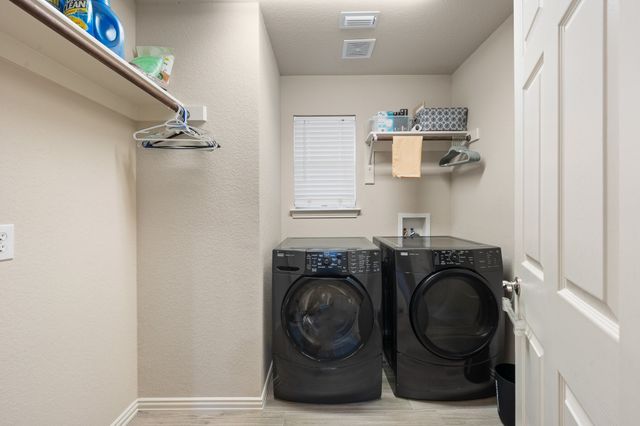 312 Nutmeg, Burleson, TX 76028