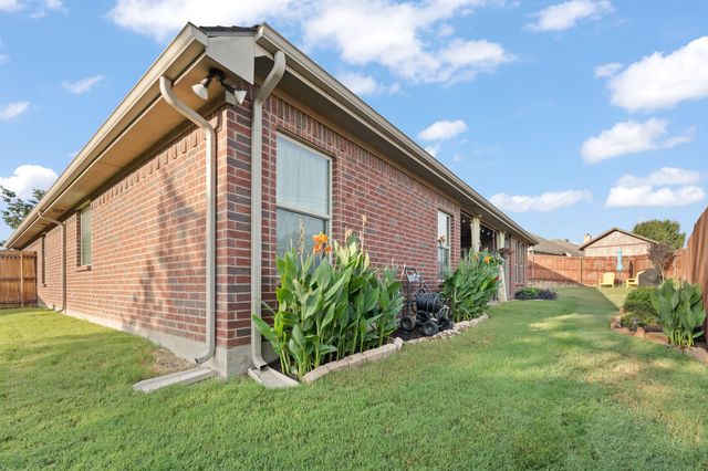 312 Nutmeg, Burleson, TX 76028
