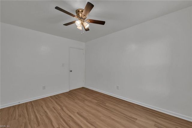 370 Pear Ridge CIR, Newport News, VA 23602