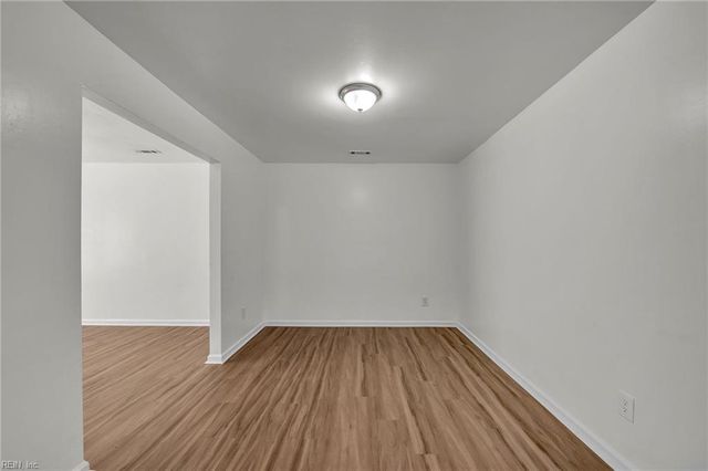 370 Pear Ridge CIR, Newport News, VA 23602
