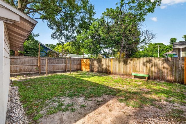 307 W CHELSEA STREET, Tampa, FL 33603