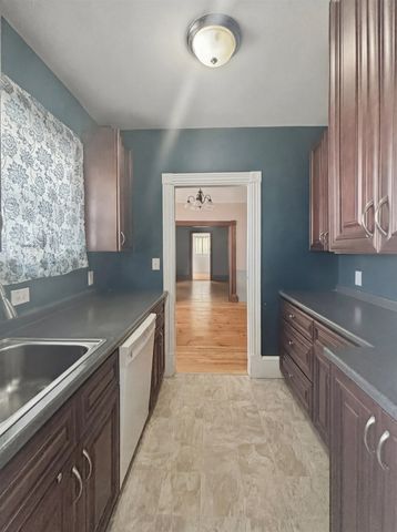 646 Maple Street, Manchester, NH 03104