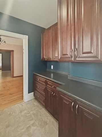646 Maple Street, Manchester, NH 03104