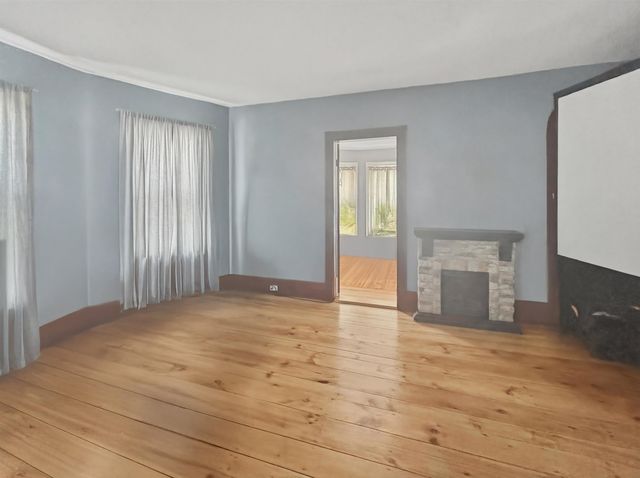 646 Maple Street, Manchester, NH 03104