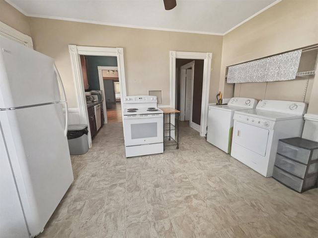 646 Maple Street, Manchester, NH 03104