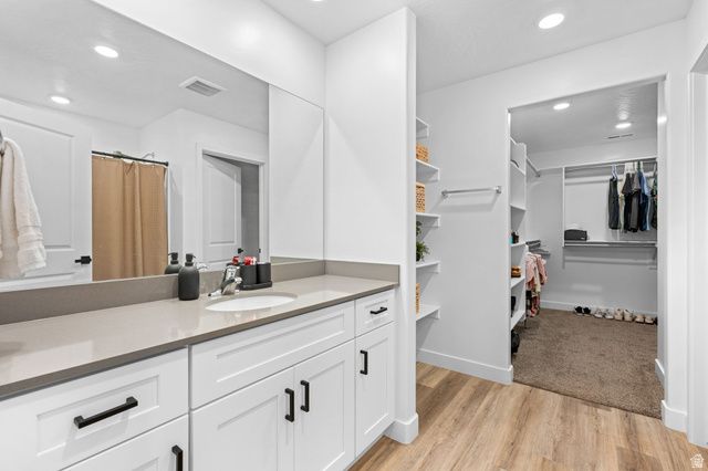 1610 S RIPPLE ROCK DR, Washington, UT 84780