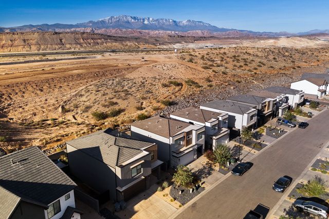 1610 S RIPPLE ROCK DR, Washington, UT 84780