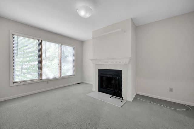 1627 Coppertree Road, Columbus, OH 43232