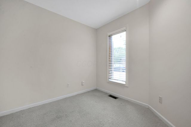 1627 Coppertree Road, Columbus, OH 43232