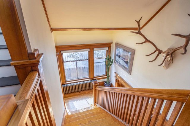 823 WASHINGTON AVENUE, Oshkosh, WI 54901