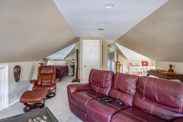 823 WASHINGTON AVENUE, Oshkosh, WI 54901