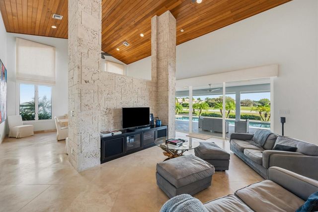 15595 Lindbergh Lane, Wellington, FL 33414
