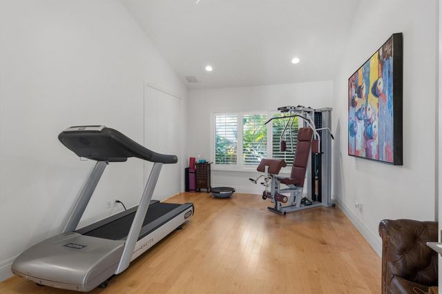 15595 Lindbergh Lane, Wellington, FL 33414