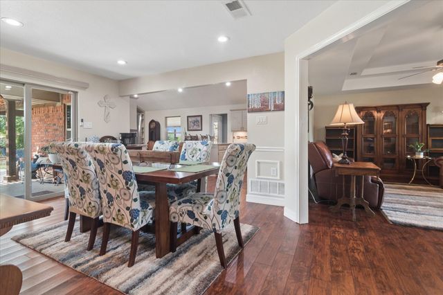 8463 Crestview Road, Sanger, TX 76266