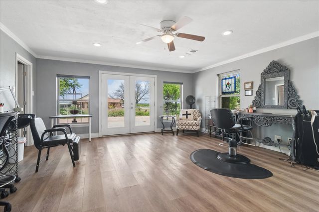 8463 Crestview Road, Sanger, TX 76266