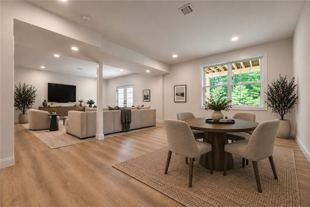 9 Stoneridge Road, Smithfield, RI 02917