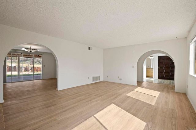 2952 Pioneer Way, Jamul, CA 91935