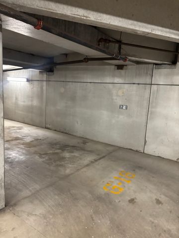 510 W Erie Street G-16, Chicago, IL 60654