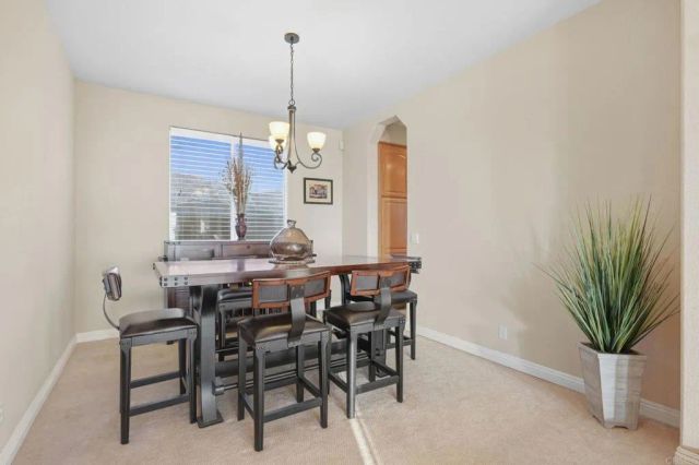 15844 Broad Oaks Road, El Cajon, CA 92021