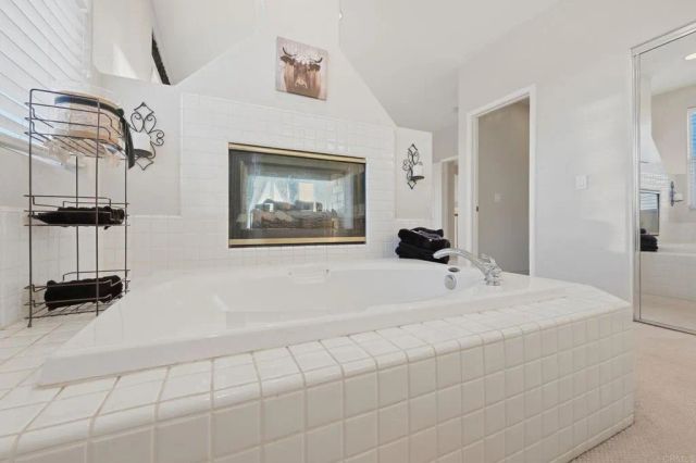 15844 Broad Oaks Road, El Cajon, CA 92021