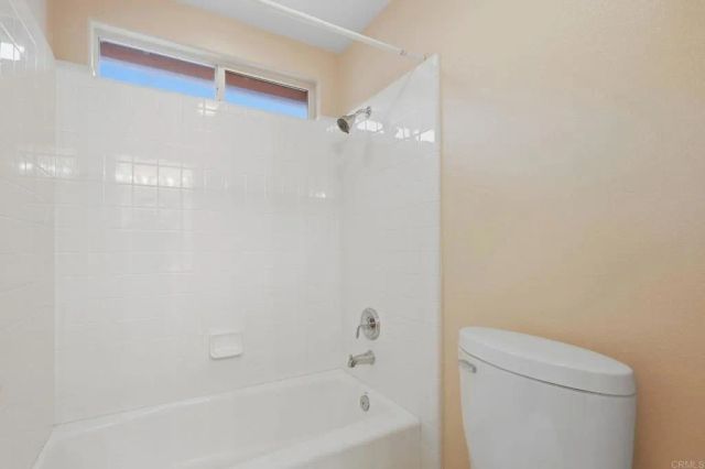 15844 Broad Oaks Road, El Cajon, CA 92021