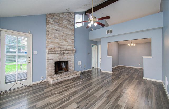 16606 Quiet Trail Drive, Humble, TX 77396