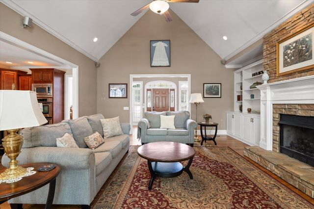 9741 Deer Ridge Drive, Ooltewah, TN 37363