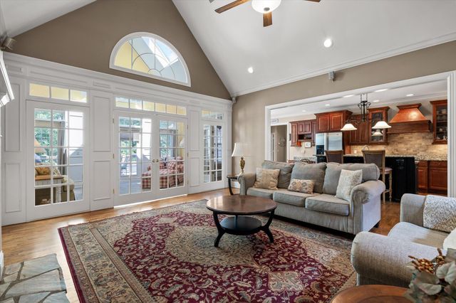 9741 Deer Ridge Drive, Ooltewah, TN 37363
