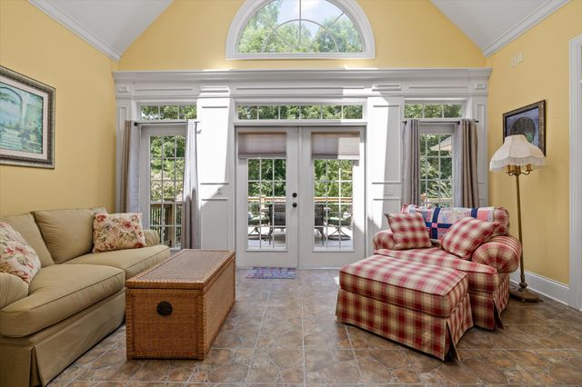 9741 Deer Ridge Drive, Ooltewah, TN 37363