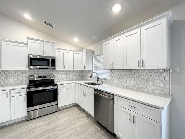 438 UNION DRIVE, Lakeland, FL 33805