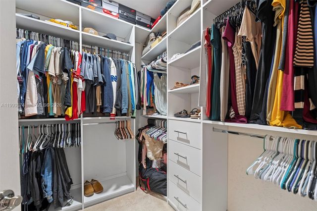 2338 SE 16th Ter, Homestead, FL 33035