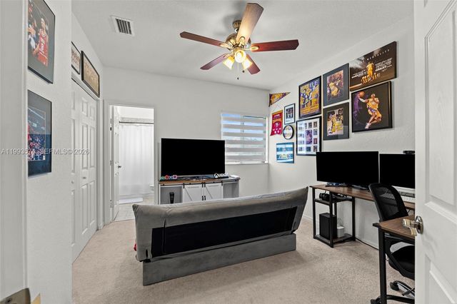 2338 SE 16th Ter, Homestead, FL 33035