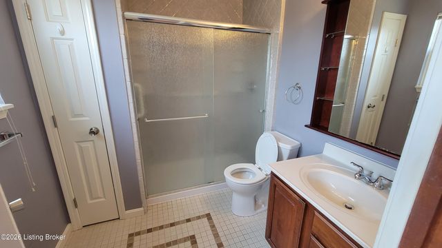 10313 Chimney Ridge Ct, Louisville, KY 40299