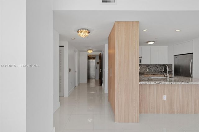 7935 East Dr 504, North Bay Village, FL 33141