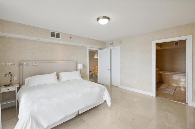 1830 S Ocean Dr 2904, Hallandale Beach, FL 33009