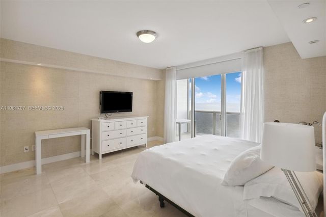 1830 S Ocean Dr 2904, Hallandale Beach, FL 33009