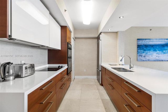 1830 S Ocean Dr 2904, Hallandale Beach, FL 33009