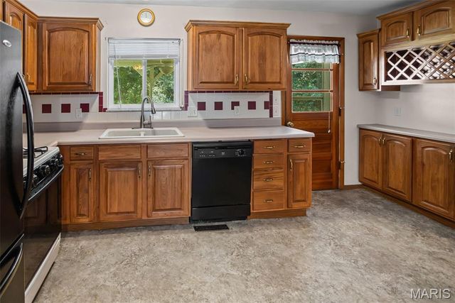 119 Westwood Street, Collinsville, IL 62234
