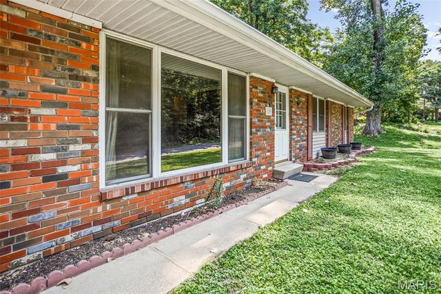 119 Westwood Street, Collinsville, IL 62234