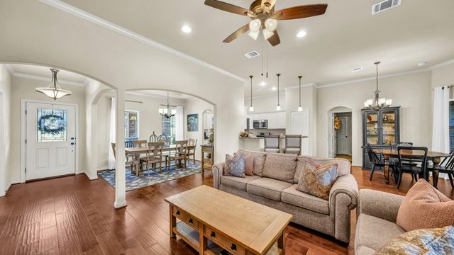 2310 Trace Ridge Drive, Weatherford, TX 76087