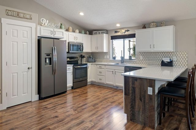 17476 Rail Drive, Bend, OR 97707