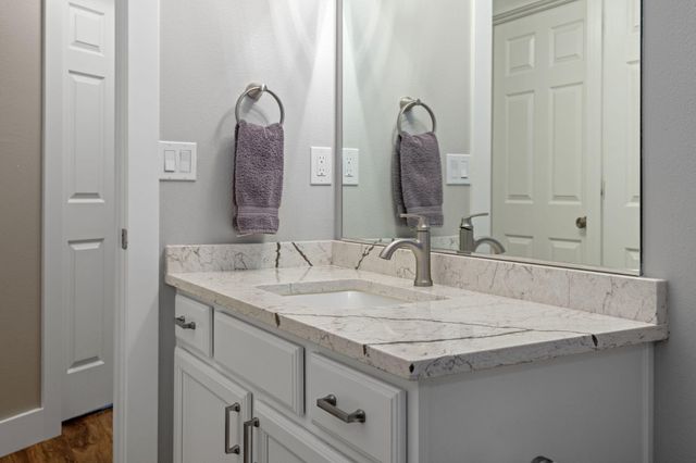17476 Rail Drive, Bend, OR 97707