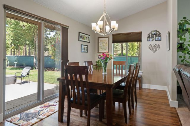 17476 Rail Drive, Bend, OR 97707