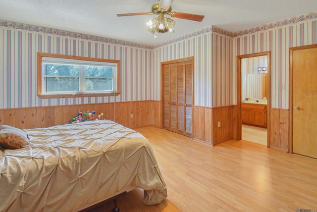 22460 Sutter Ln, Zachary, LA 70791